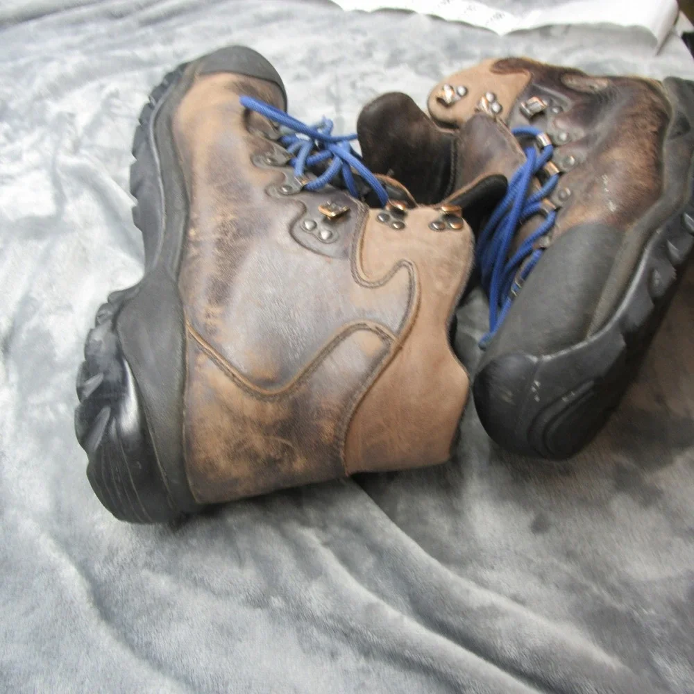 Merrell Mens Boots 11.5 Brown Leather M2 Super Light Millennium Mountaineer Hike